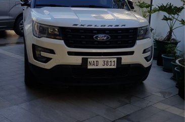 Ford Explorer Auto 2018