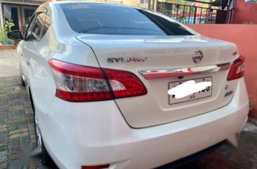 Sell Pearl White 2015 Nissan Sylphy in Rizal