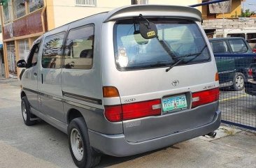 Toyota Hiace 2007 Van