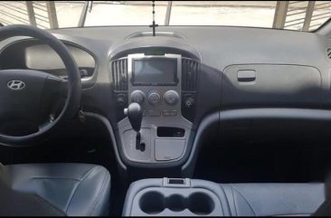 2010 Hyundai Starex 