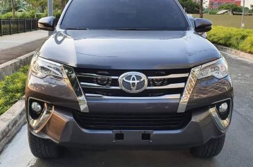 Grey Toyota Fortuner 2018 for sale in Manila