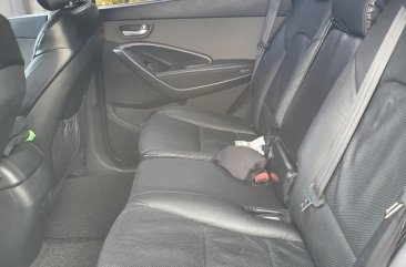 White Hyundai Santa Fe 2014 for sale in Cebu City