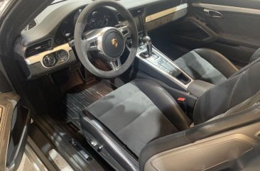 Sell Grey 2015 Porsche Gt3 in Makati