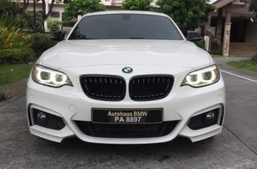 White BMW 220i 2014 for sale in Caloocan