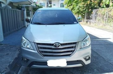 Toyota Innova 2015