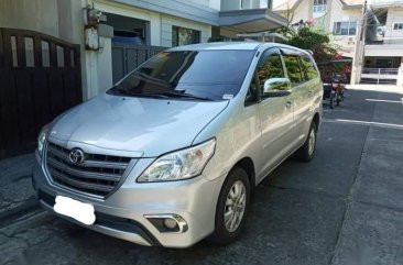 Toyota Innova 2015