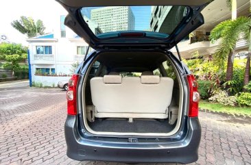 Sell Grey 2010 Toyota Avanza in Manila