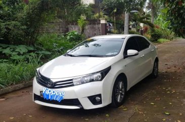 Pearl White Toyota Corolla Altis 2016 for sale in Manila