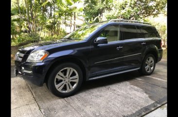 Black Mercedes-Benz V8 2012 for sale in Makati