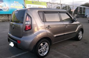 Grey Kia Soul 2011 for sale in Manila