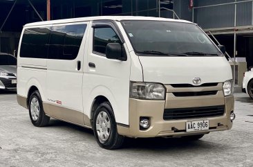 Toyota Hiace 2014