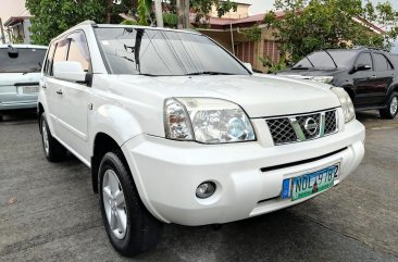 Sell White 2010 Nissan X-Trail 