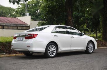 Selling Toyota Camry 2013