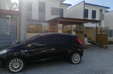 Selling Ford Fiesta 2015 in Manila