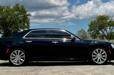 Sell 2016 Chrysler 300c 