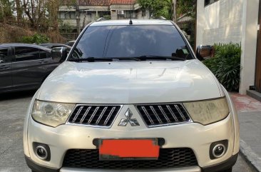  Mitsubishi Montero Sport 2011