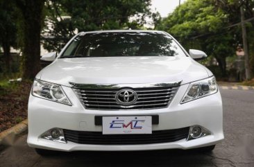 Selling Toyota Camry 2013