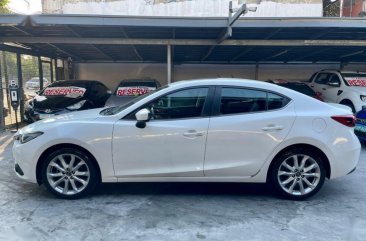 Selling Mazda 3 2014