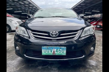 Selling Toyota Corolla Altis 2013 Sedan