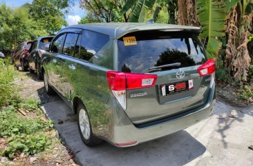 Selling Silver Toyota Innova 2020 in Quezon