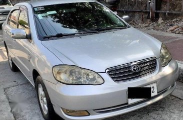 Selling Toyota Corolla Altis 2004 