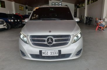 Silver Mercedes-Benz V-Class 2017