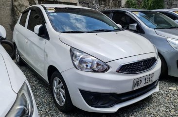 White Mitsubishi Mirage 2018