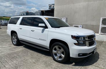 Pearl White Chevrolet Suburban 2019 for sale in Manila