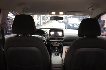 Selling Red Hyundai KONA 2017 in Pasig