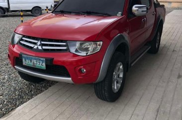 Selling Mitsubishi Strada 2013