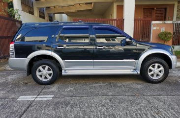 Selling Isuzu Alterra 2008