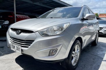 Selling Brightsilver Hyundai Tucson 2012 in Las Pinas