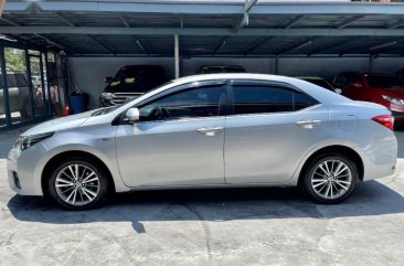  Toyota Corolla Altis 2015