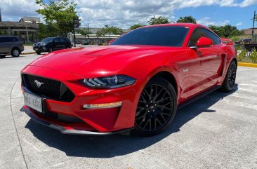 Selling Ford Mustang 2019 