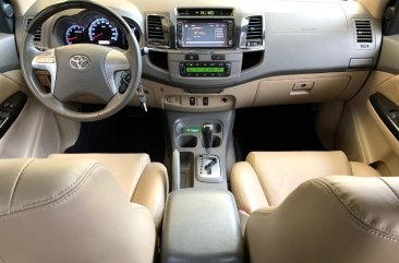  Toyota Fortuner 2012