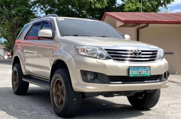  Toyota Fortuner 2012