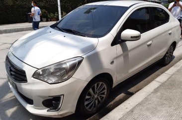  White Mitsubishi Mirage G4 2015