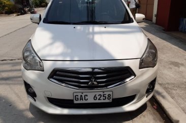  White Mitsubishi Mirage G4 2015