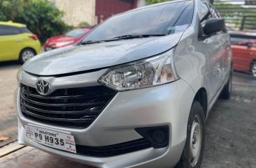 Selling Silver Toyota Avanza 2021