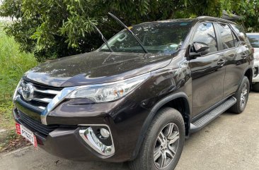 Selling Toyota Fortuner 2020