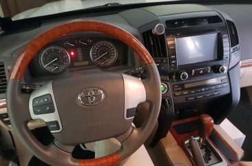 Toyota Land Cruiser 2013