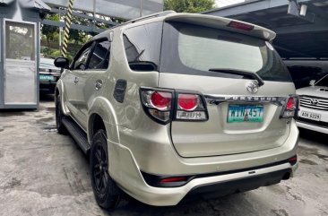 Pearl White Toyota Fortuner 2013