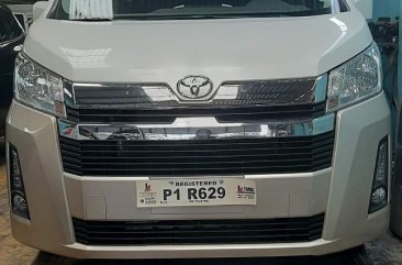 Toyota Grandia 2019