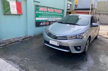 Sell 2014 Toyota Corolla Altis