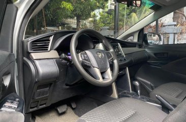 Silver Toyota Innova 2017