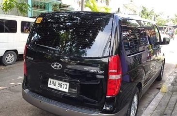 Selling Hyundai Starex 2015