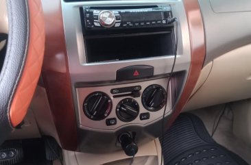 Nissan Grand Livina 2011 