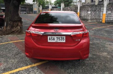 Selling Toyota Altis 2015