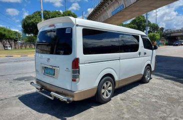 Sell White 2010 Toyota Hiace