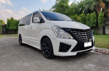 Sell 2015 Hyundai Grand Starex